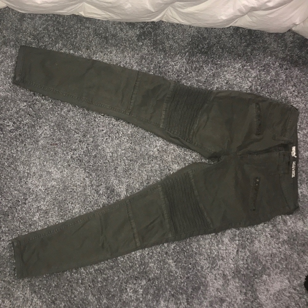 Army green jeggings